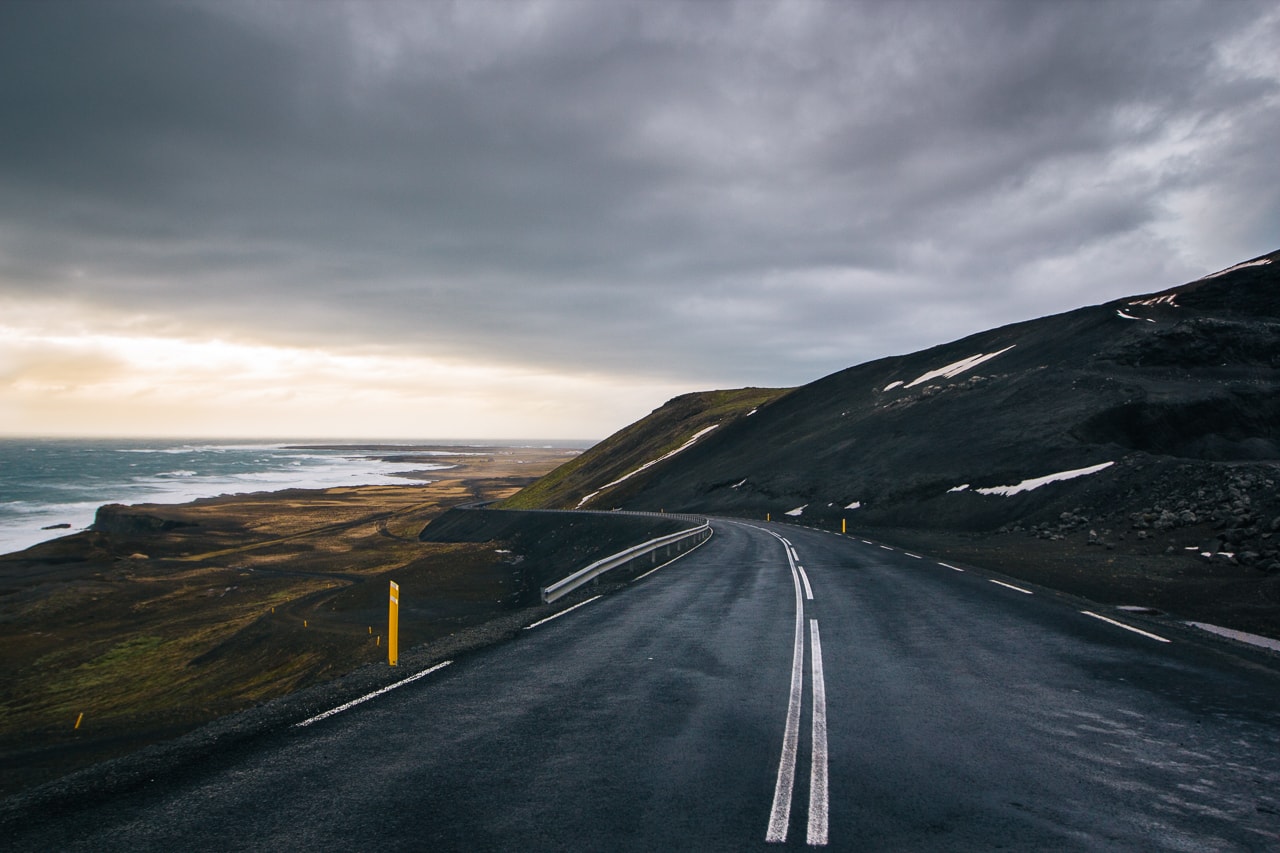 Iceland winter road trip - South West Iceland Road - by Conscious by Chloé